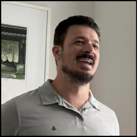Dr Sean Fabri